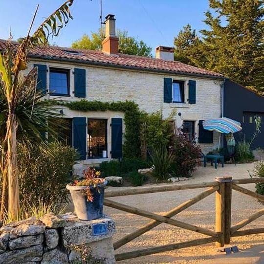 Refuge De Campagne "La Grange A Meme " Villa Chaix Dış mekan fotoğraf